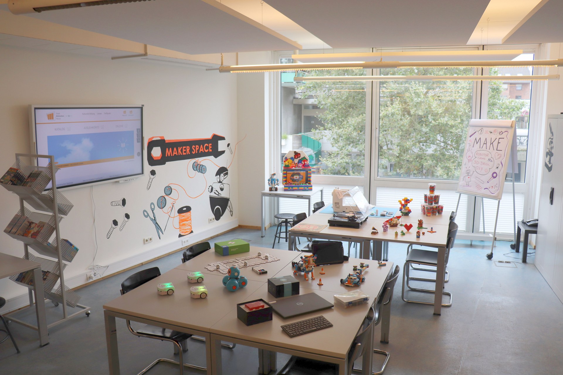 Makerspace - Kreativ werden in der Stadtbibliothek 02_Foto Claudia Ehrentraut.jpg