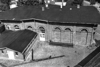 Die siebenachsige Backsteinhalle der Pumpstation