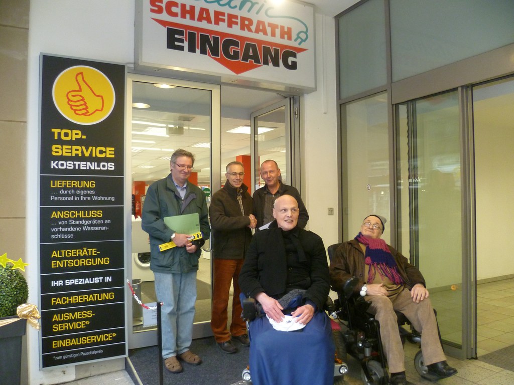 von links: Reinhold Böhm, Harald Jansen (Begehungsteam), Herr Schultz (electric Schaffrath), Thomas Meyer, Harry Aron (Begehungsteam)